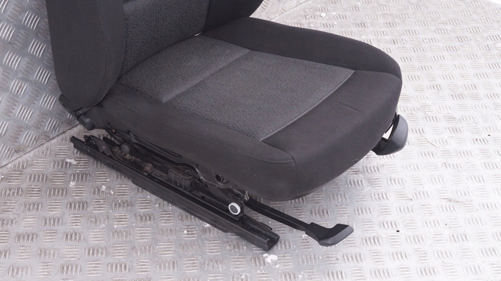 BMW 3 Series E92 Coupe Cloth Fabric Black Anthracite Front Left N/S Seat