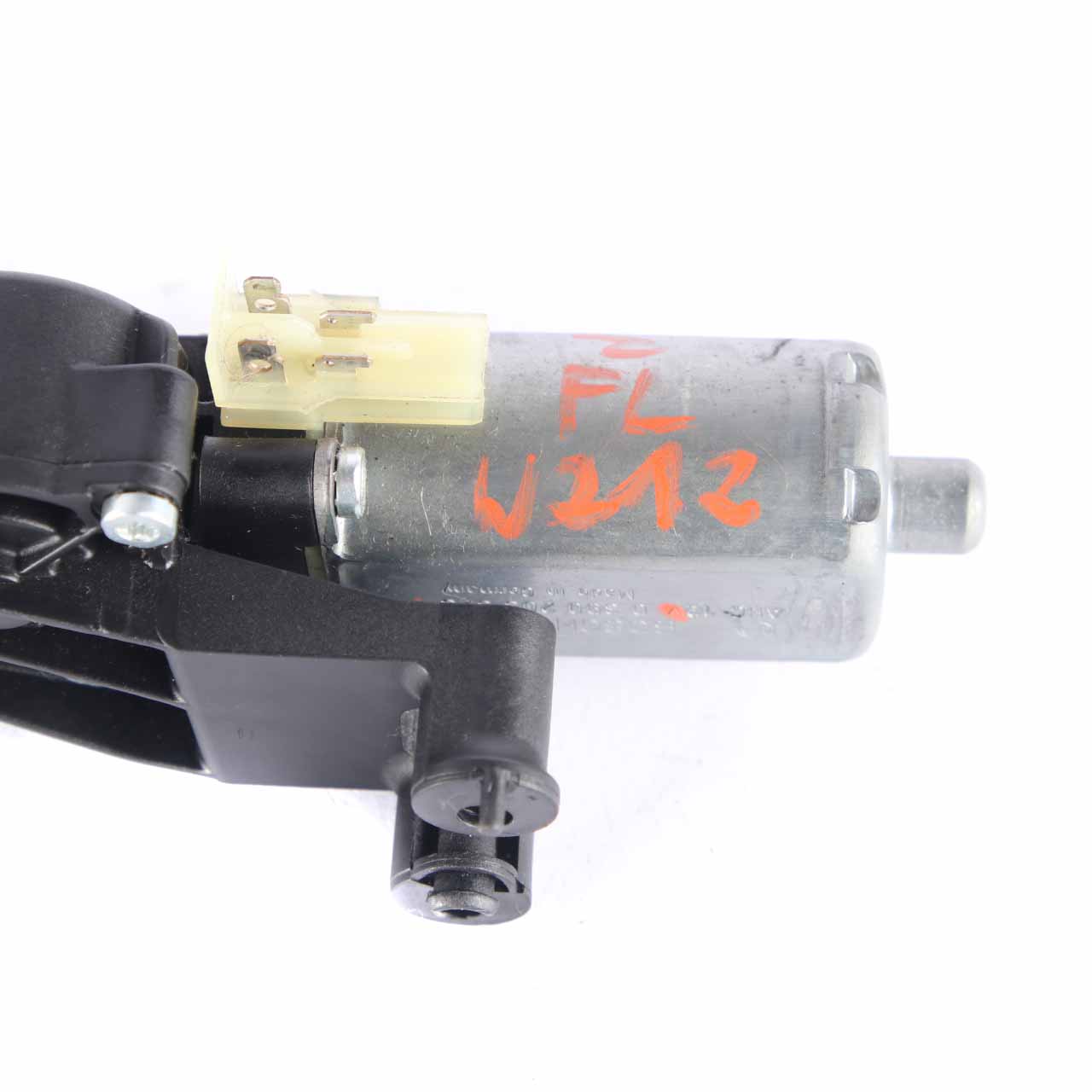 Mercedes W212 Seat Motor Actuator Front Left N/S Adjuster Motor 0390203323