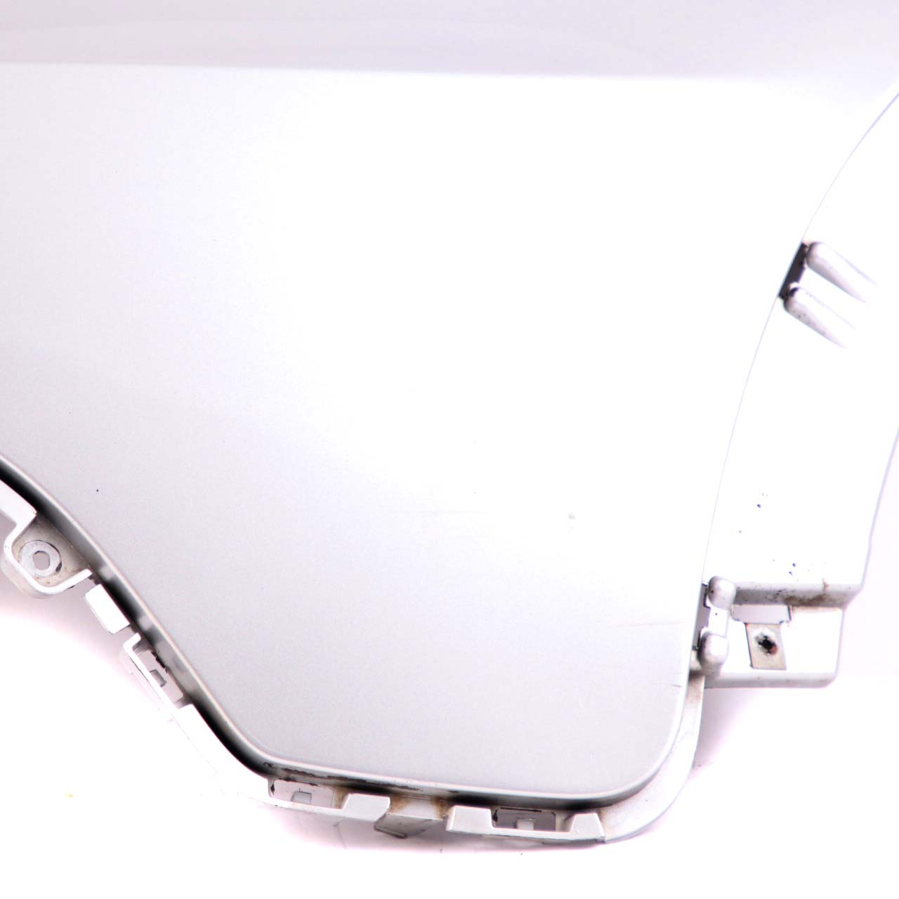 BMW X5 E70 Rear Right O/S Bumper Corner Trim Cover Side Titansilber Silver 354