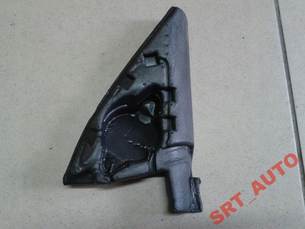 BMW 7 Series E65 E66 Seal Outer Mirror Wing Triangle Right O/S 7018902