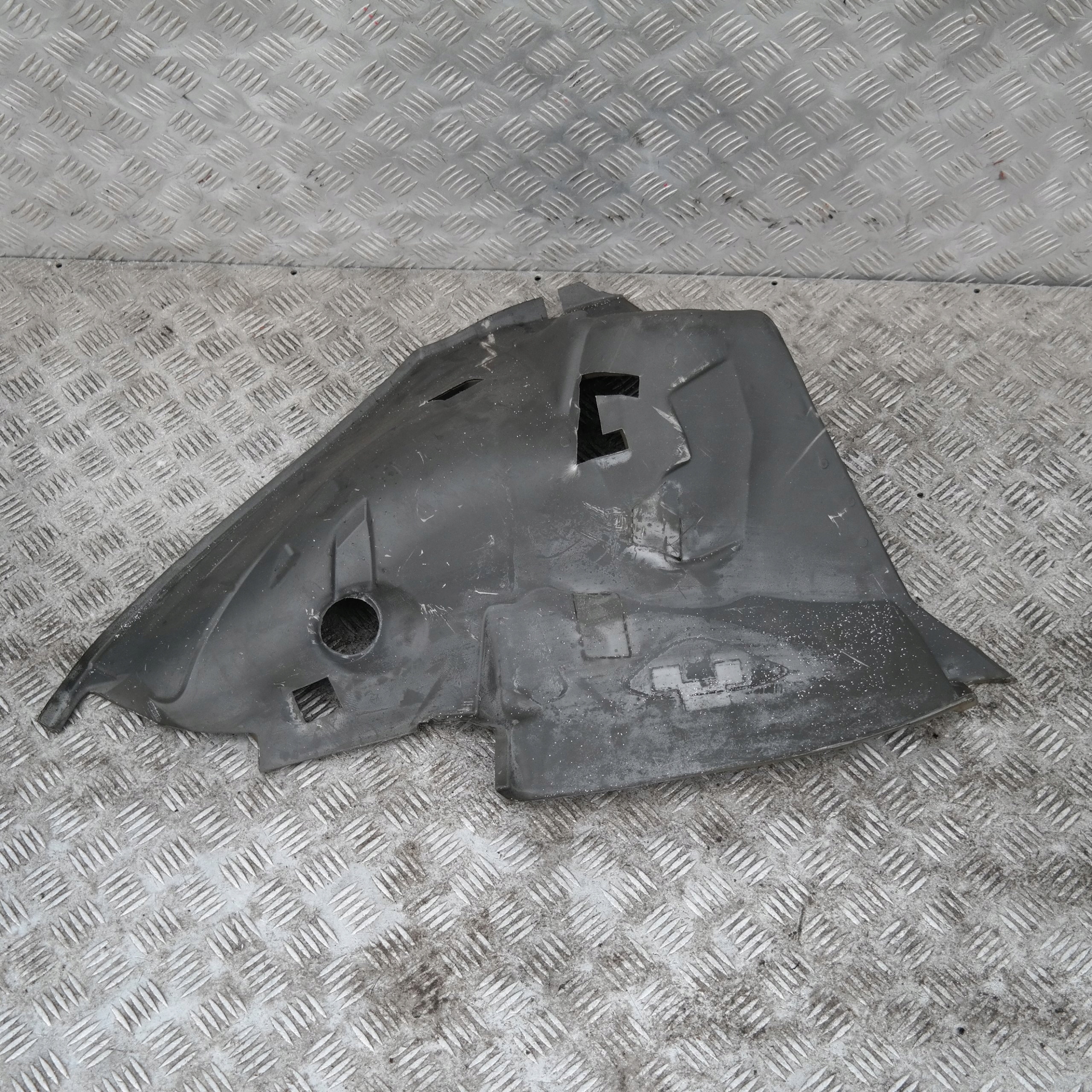 BMW 7 SERIES E65 E66 SOUND INSULATING WHEEL HOUSING COVER REAR LEFT N/S 7000293