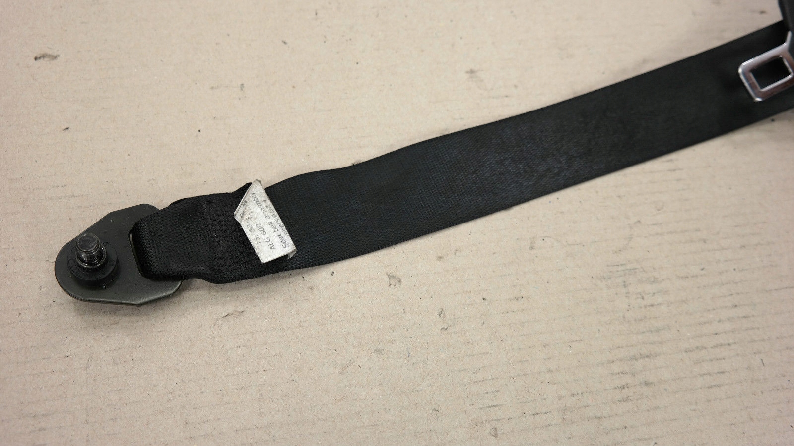 BMW 7 Series E65 E66 E67 Front Right O/S Upper Seatbelt With Force Limiter Black