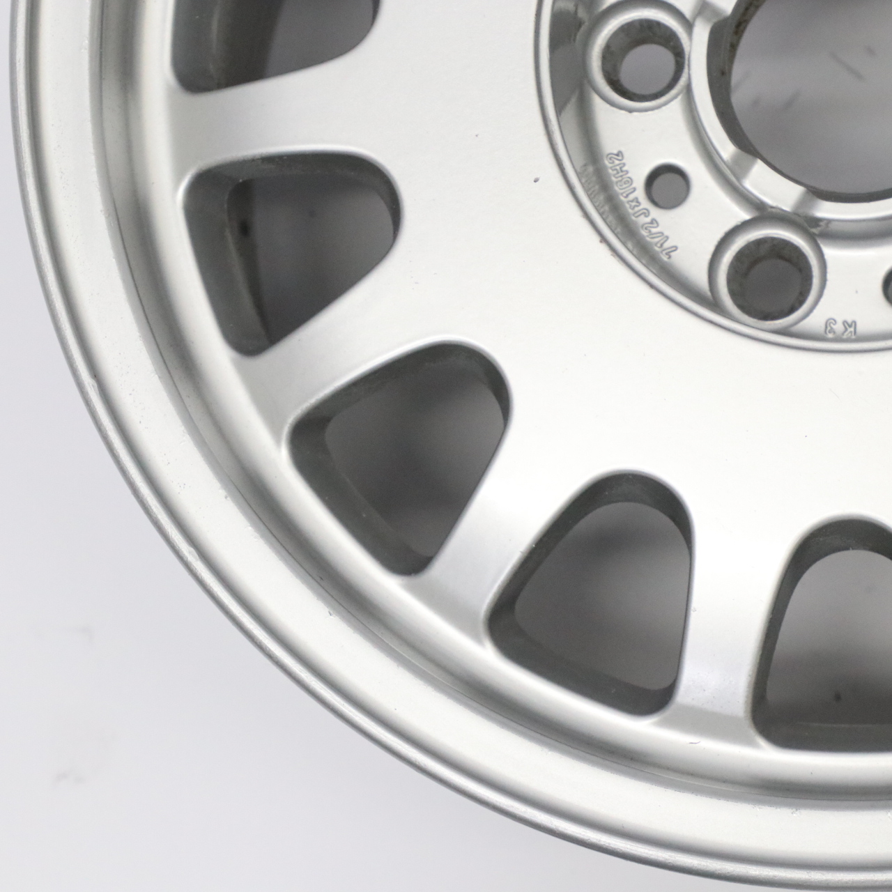 BMW E38 Silver Alloy Wheel Rim 16" Styling 6 7.5J ET:20 1181840