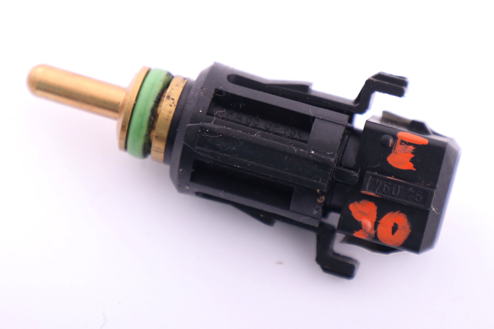 BMW 1 3 5 7 SERIES E60 E61 E65 E70 E87 E90 Temperature Sensor Coolant 1433077