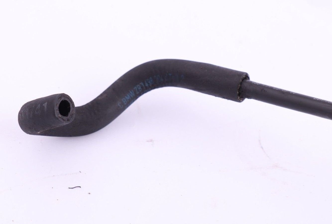 BMW X5 E53 4.4i 4.6is M62 Fuel Pipe Hose Injection 1438004