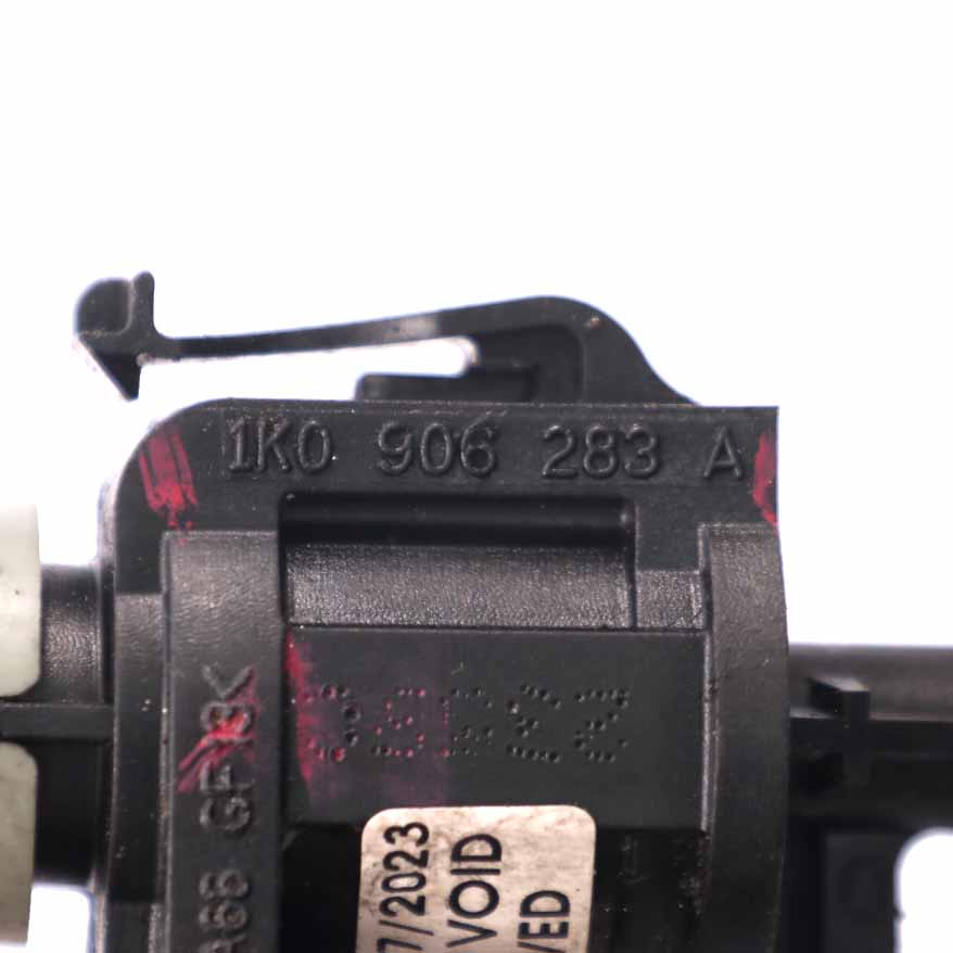 Audi A4 B8 2.0 TDI Diesel Vacuum Pressure Solenoid Valve 1K0906283A 