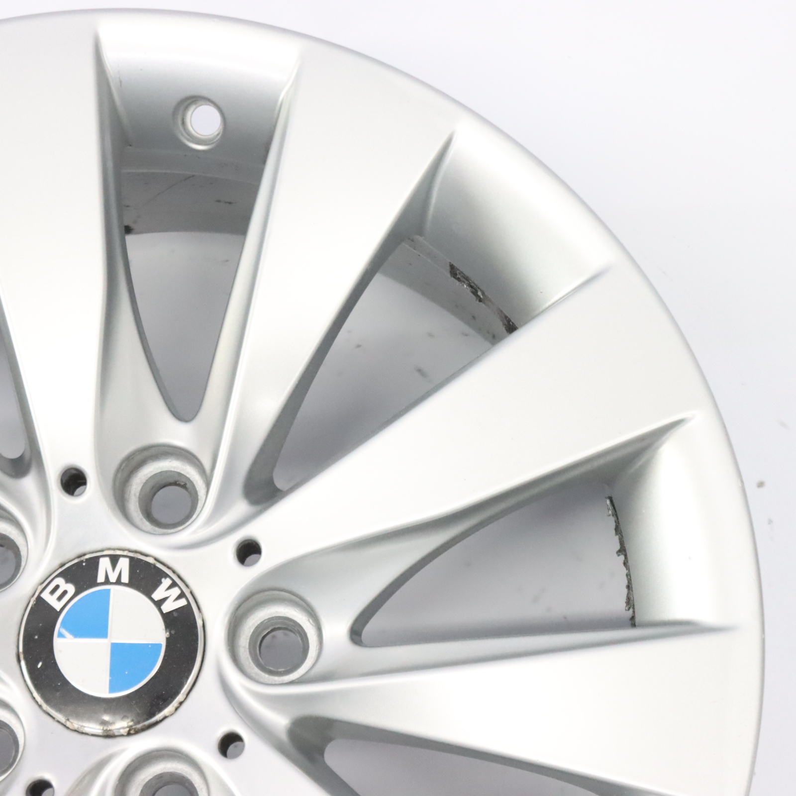 BMW F30 F31 F32 Silver Alloy Wheel Rim 17" V Spoke 413 7,5J ET:37 6796240