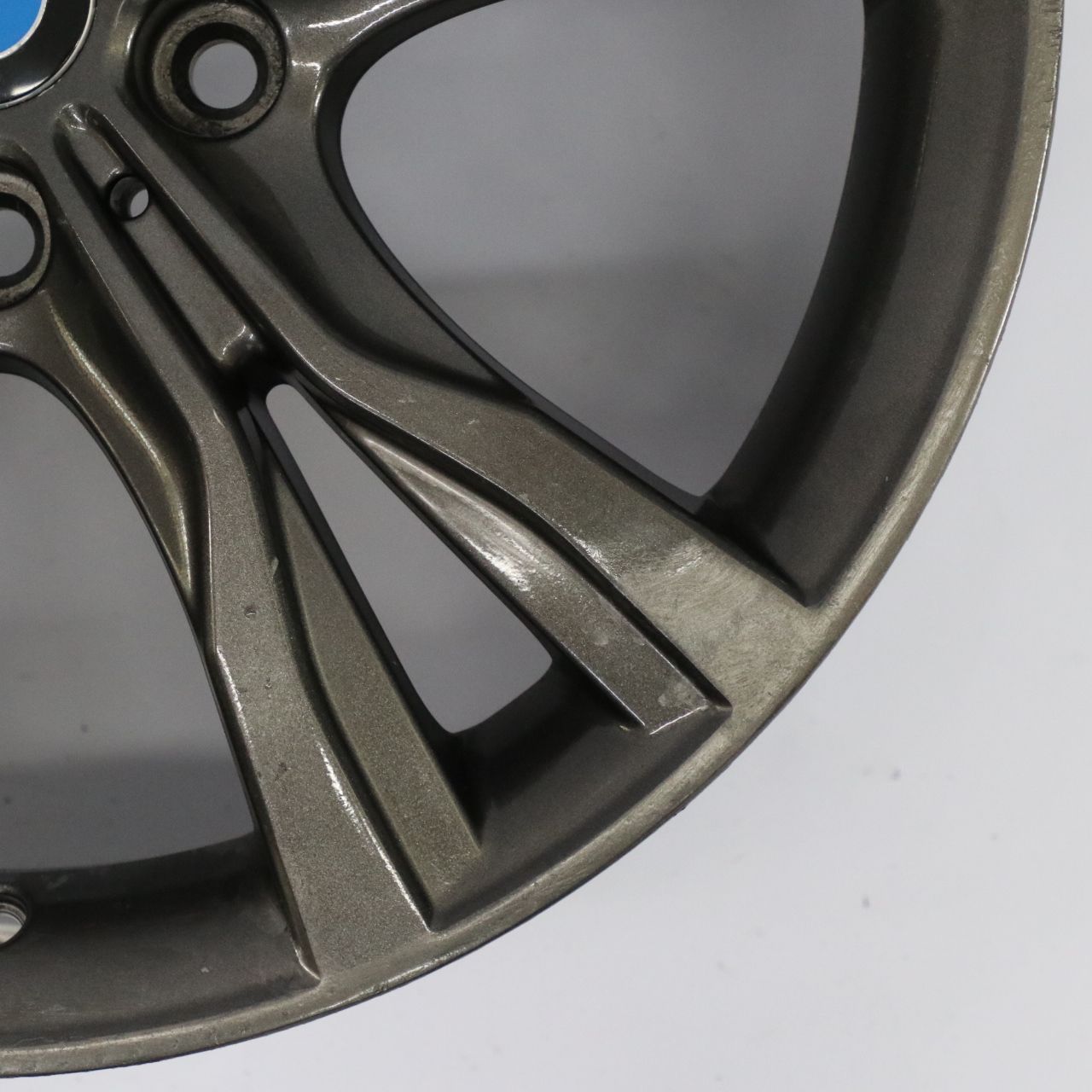 BMW F45 F46 Ferric Grey Alloy Wheel Rim 18" Y Spoke 484  ET:57 8J 6855093