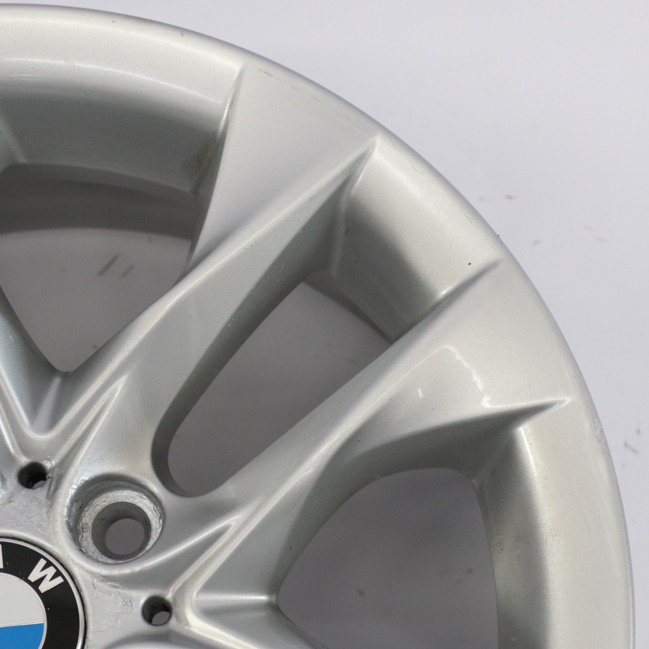 BMW X1 E84 Silver Alloy Wheel Rim 17" V Spoke 621 ET:34 7,5J 6861846