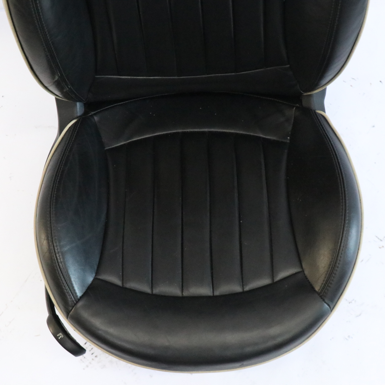 MINI Cooper One R55 R56 R57 Sport Black Leather Front Right Seat Side O/S