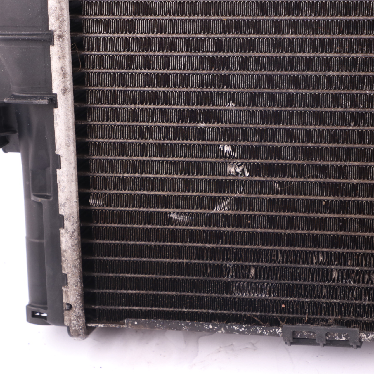 Radiator BMW E87 E90 Cooling Radiator Petrol Engine N52 N53 Coolant 7521931