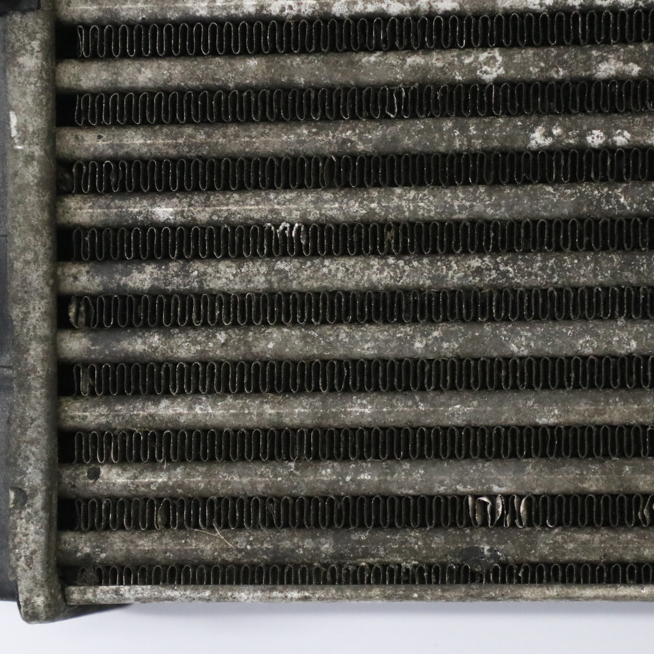 Audi A4 B7 Air Charge Intercooler Radiator 8E0145805S