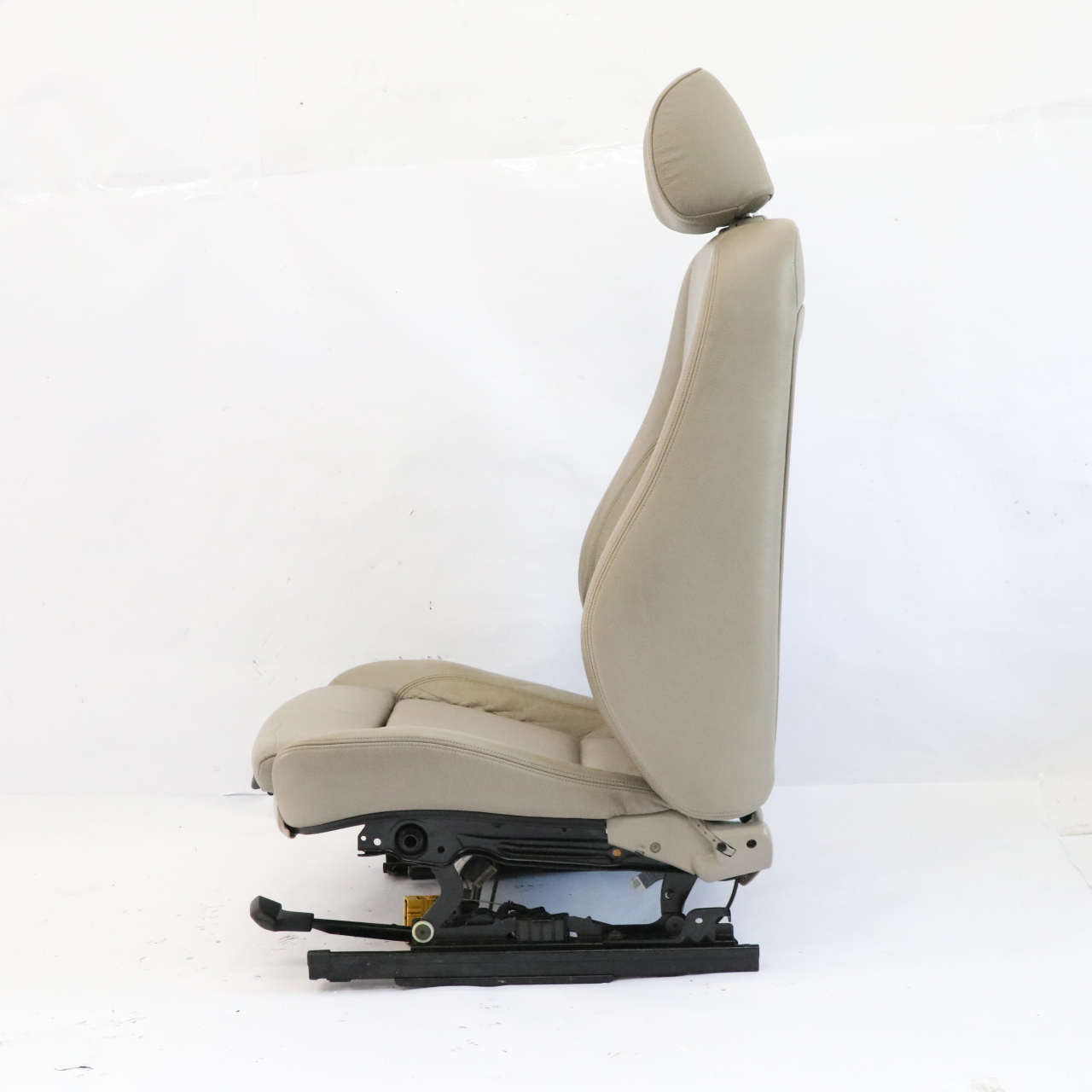 BMW E81 Front Right O/S Seat Heated Leather Boston Beige Interior 9124310