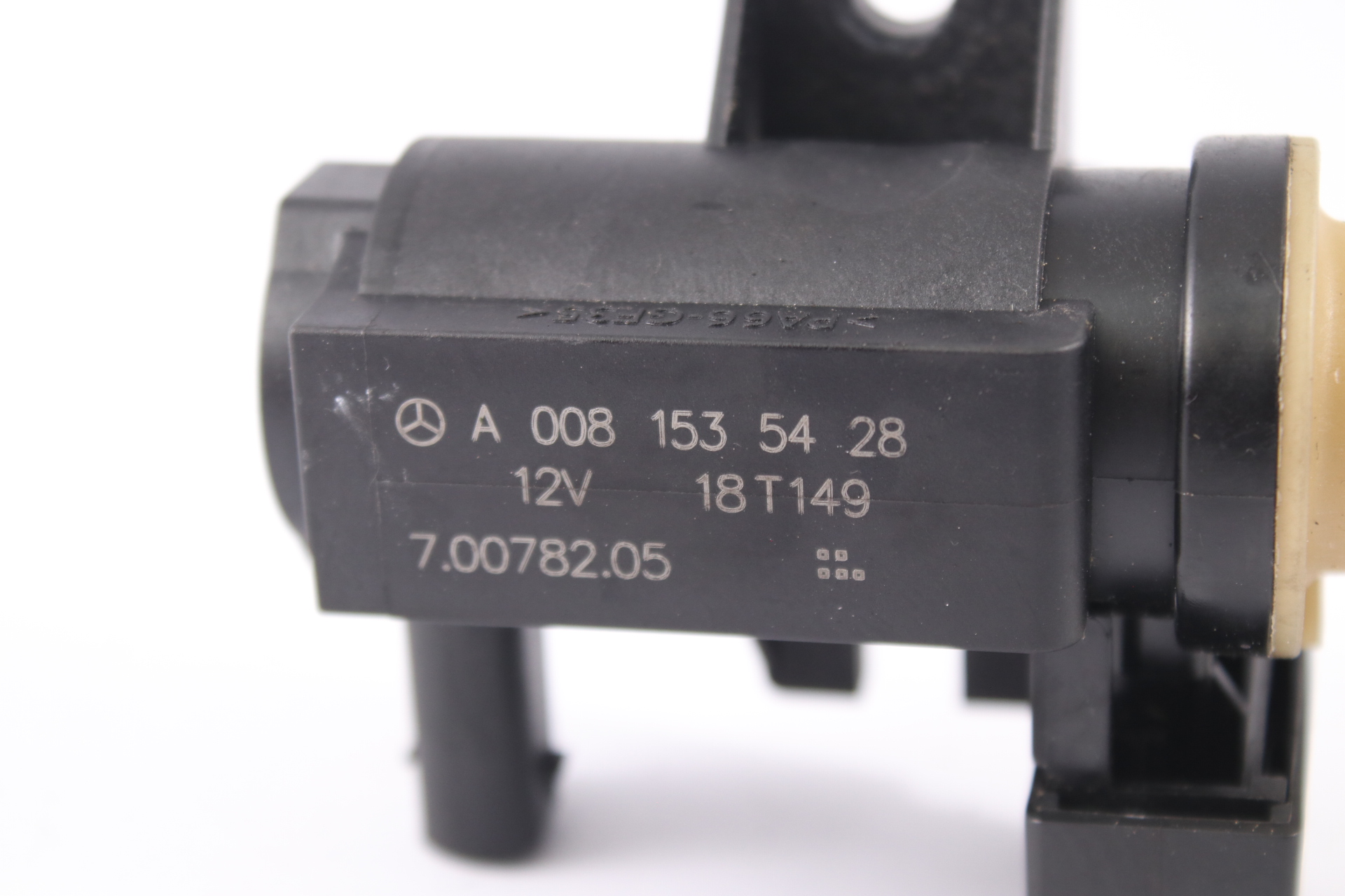 Mercedes W204 W205 W212 W246 Turbo Boost Pressure Solenoid Valve A0081535428