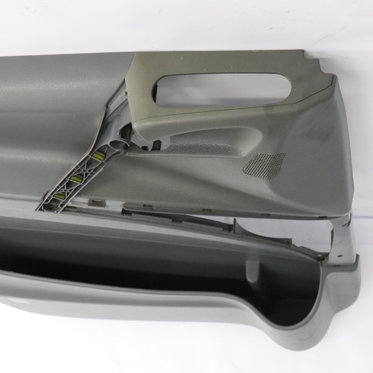 Mercedes Vito W639 Door Card Front Left N/S Trim Panel Cover Grey