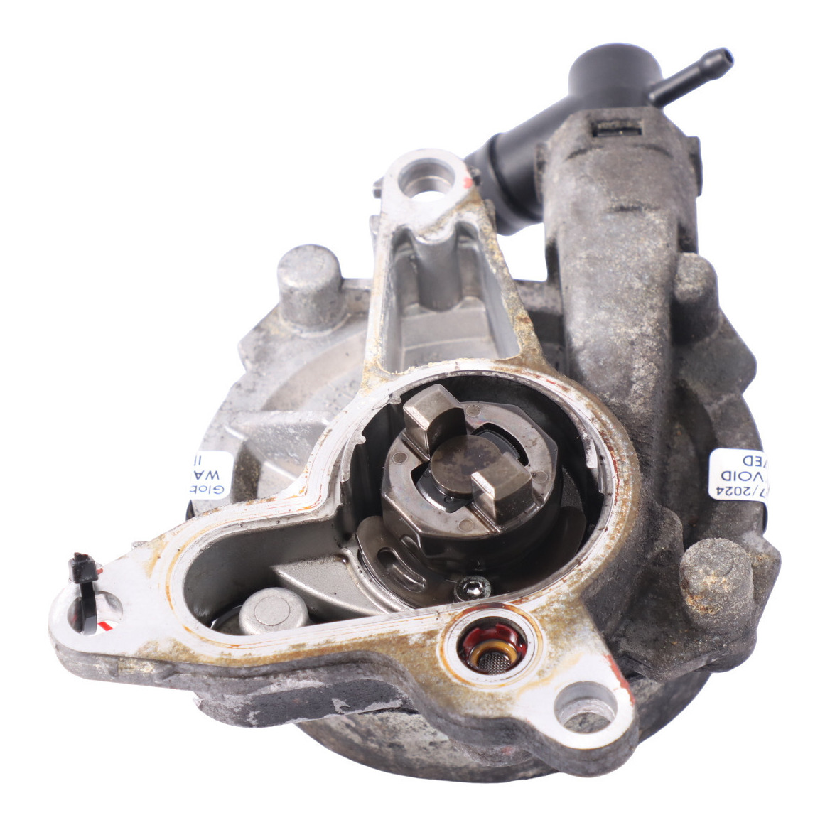 Renault Trafic Mk3 1.6 DCI Diesel Engine Vacuum Pump 146503760R