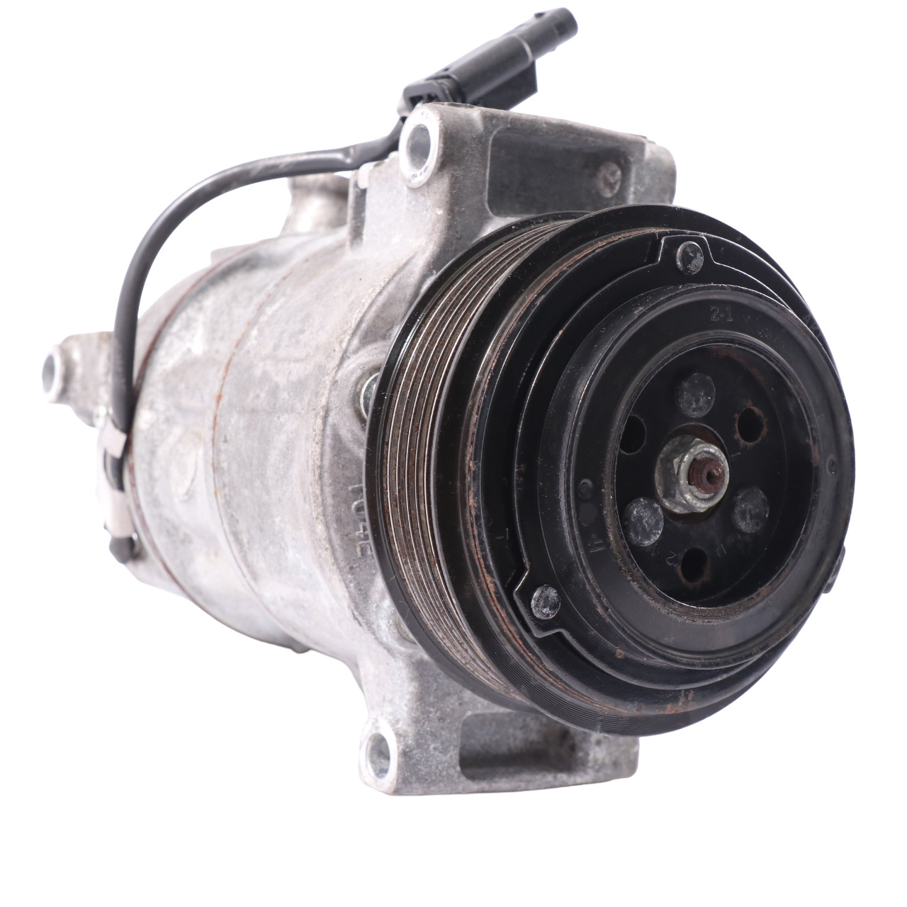 A/C Compressor Mercedes W205 W443 W907 OM651 Air Conditioning Pump A0008303902