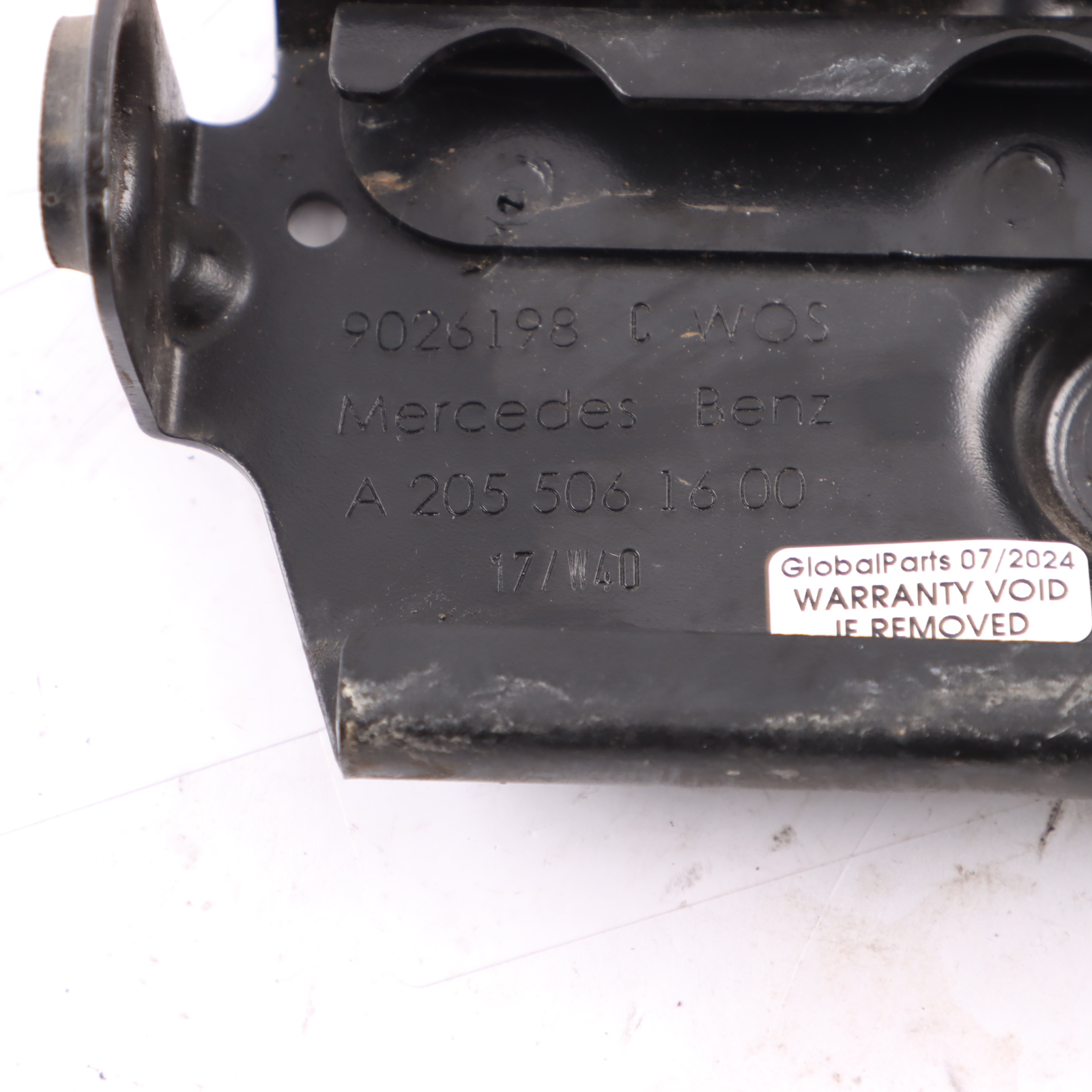 Mercedes W205 Mount Halter Strut Holder Support A2055061600