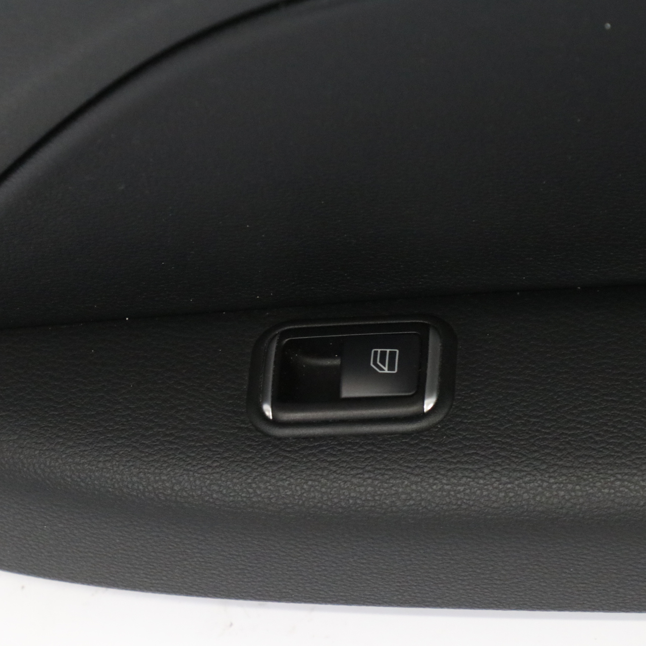 Lateral Trim Panel Mercedes C207 Coupe Rear Right O/S Lateral Side Cover Black