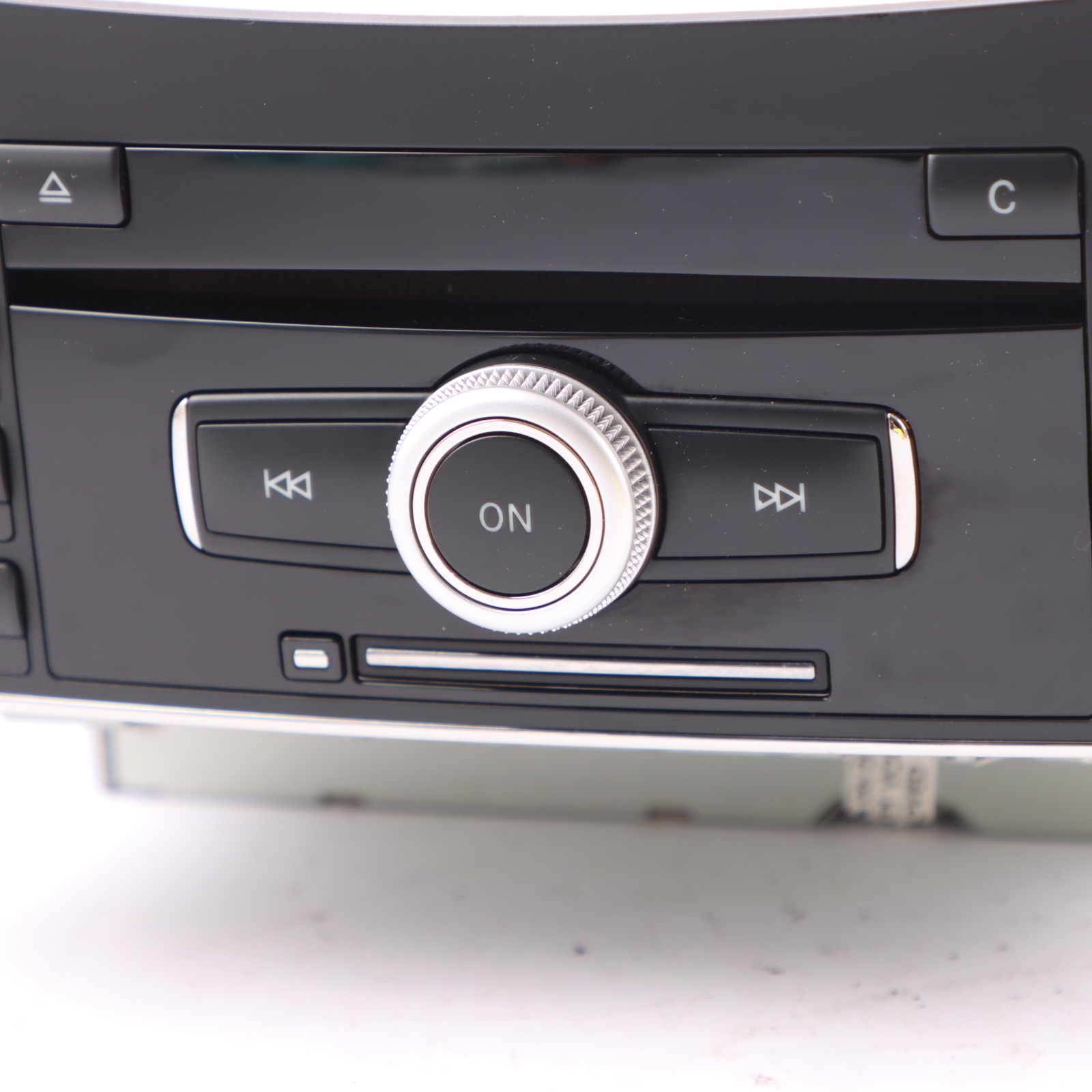 Head Unit Mercedes C207 W212 High Radio Sat Nav Navigation A2129063301