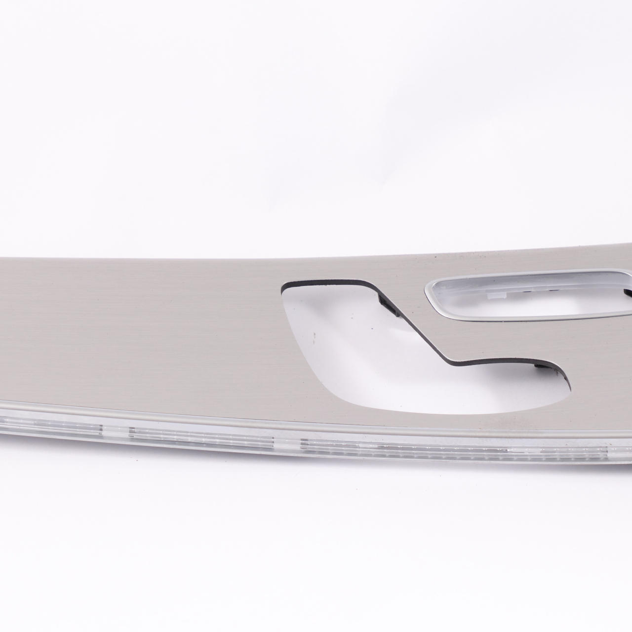 Mercedes W253 Door Card Interior Trim Front Left N/S Strip Aluminium A2537205100