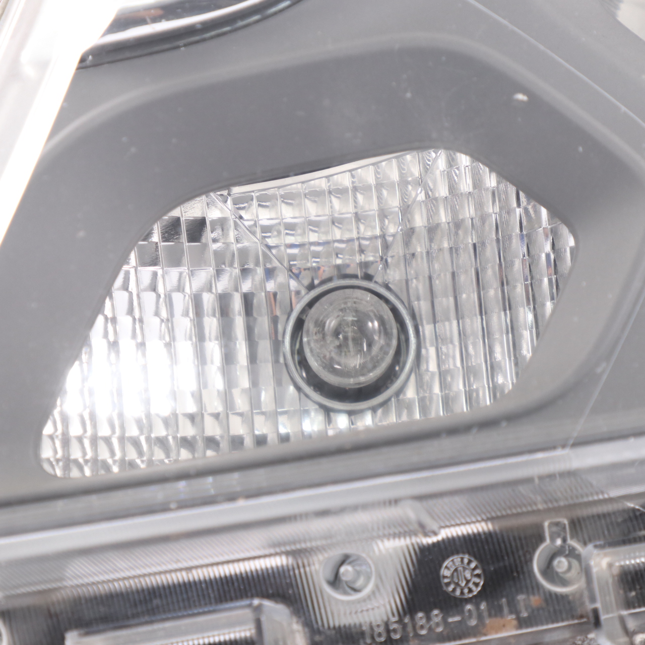 Mercedes Sprinter W906 Facelift Headlight Headlamp Front Left N/S A9068202561