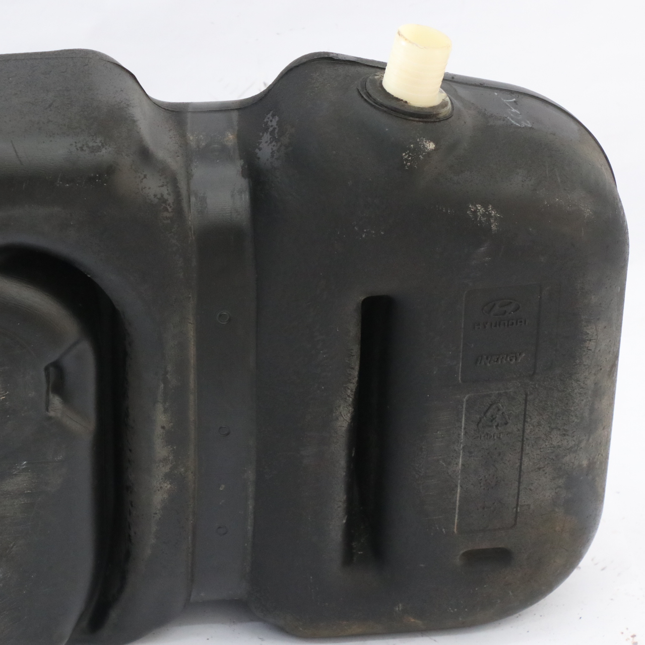 Hyundai H-1 2.5 CRDI Diesel Fuel Tank Reservoir 31150-4H000