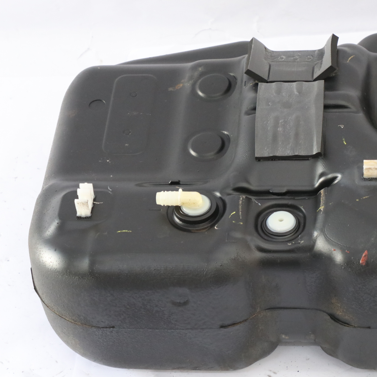 Hyundai H-1 2.5 CRDI Diesel Fuel Tank Reservoir 31150-4H000