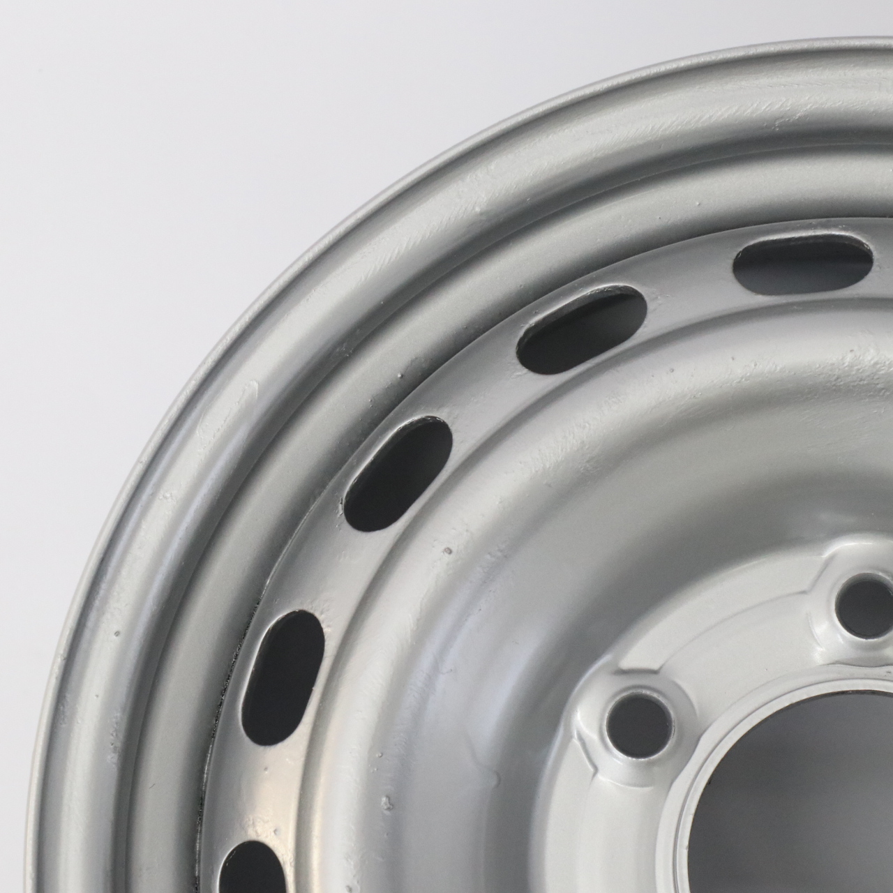 Hyundai H-1 Silver Steel Wheel Rim 16" 6,5J ET:56 529104H000HMH