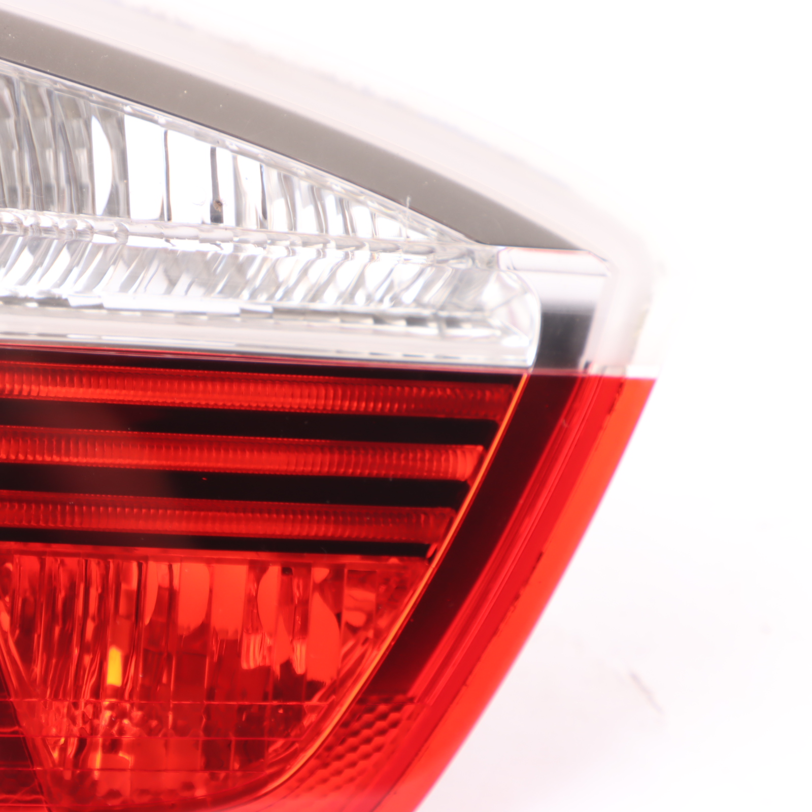 BMW 3 Series E90 Left Rear Light In Trunk Lid Rear Lamp 6937459