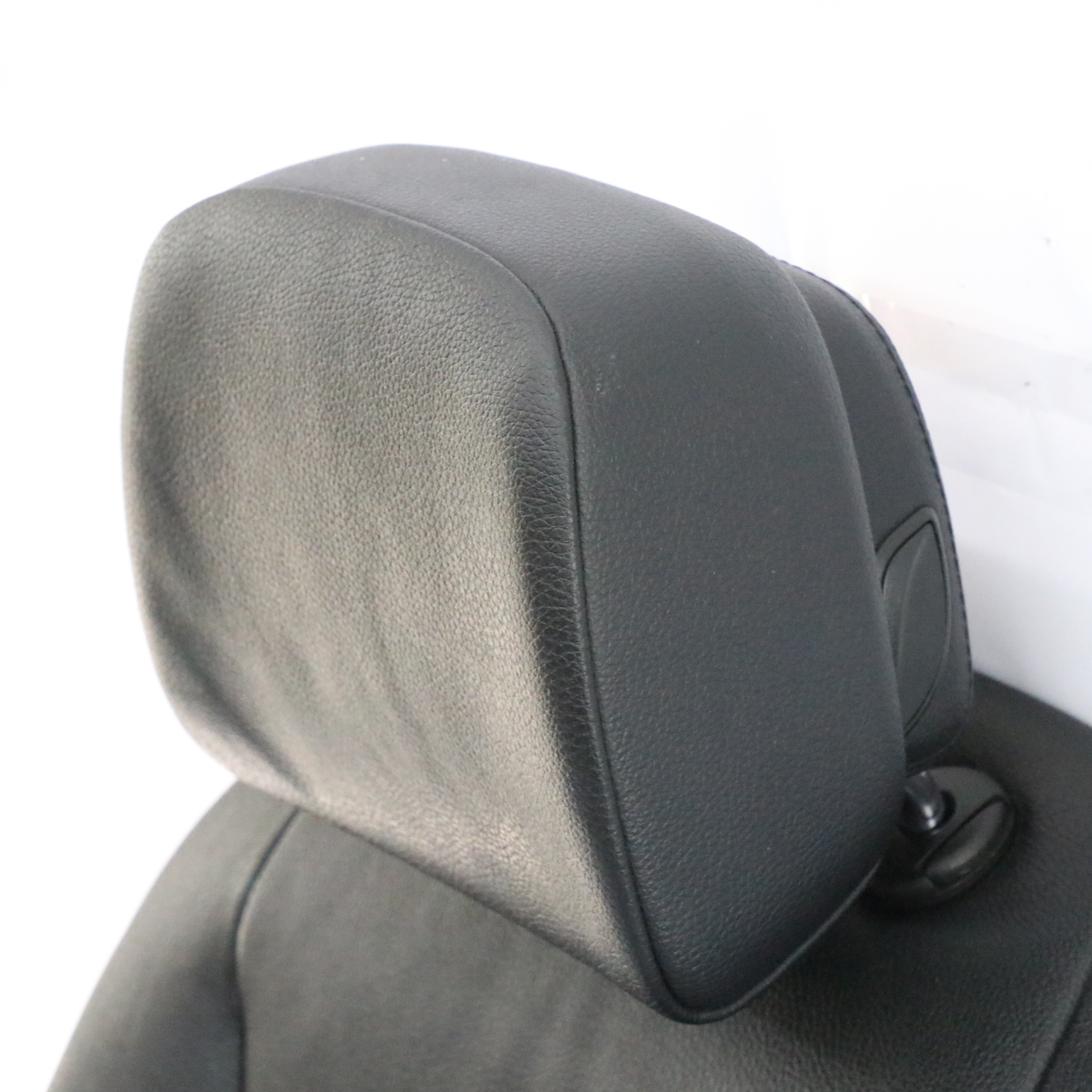 BMW F10 F11 LCI Front Right O/S Seat Leather Dakota Black Interior