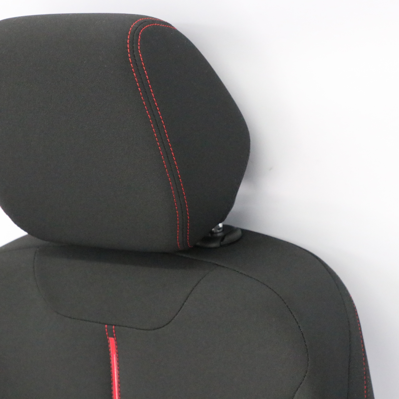 Front Seat BMW F20 Sport Cloth Fabric Track / Anthracite Red Right O/S