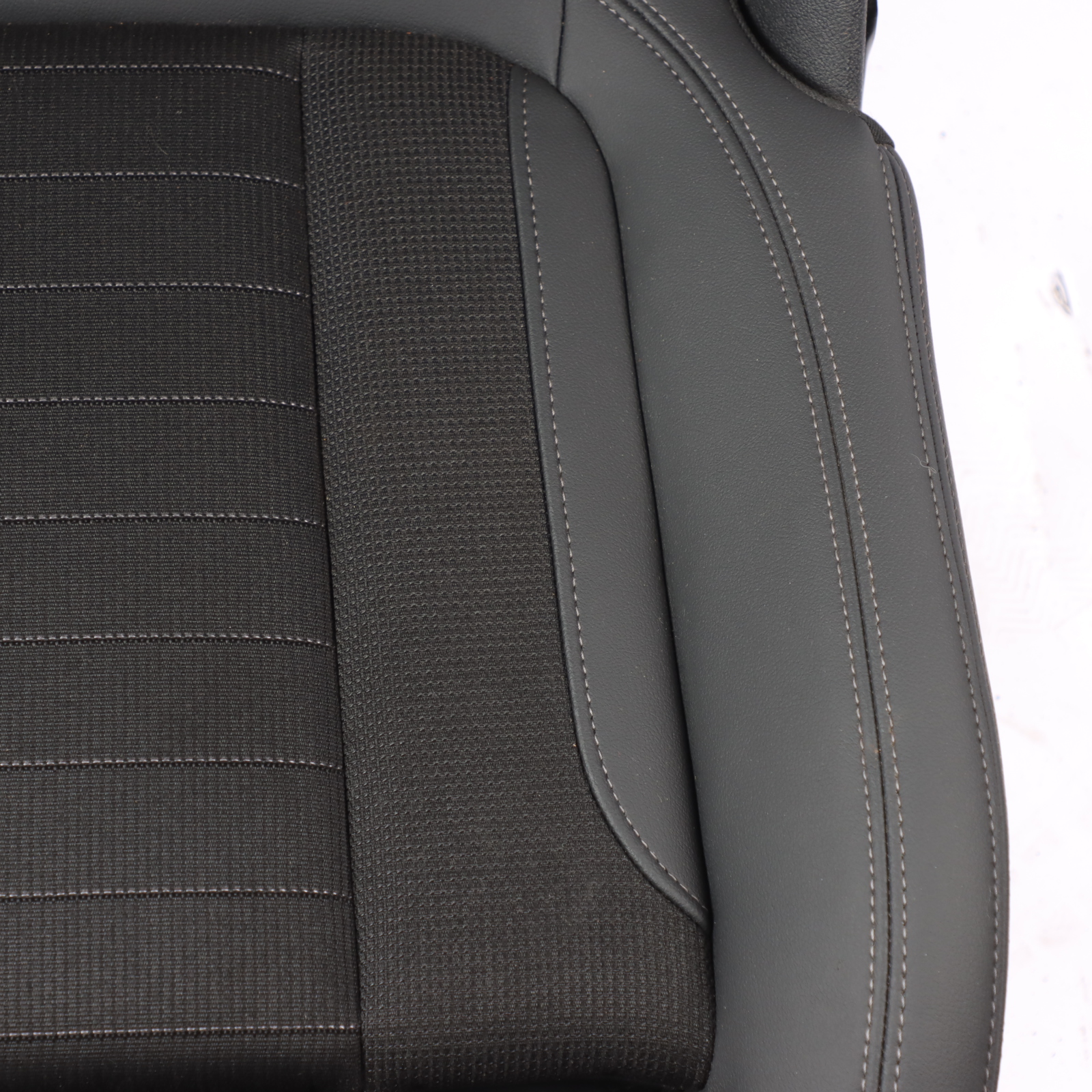 BMW G26 Front Right Seat O/S Heated Fabric Sensatec Leather Black 7955936 