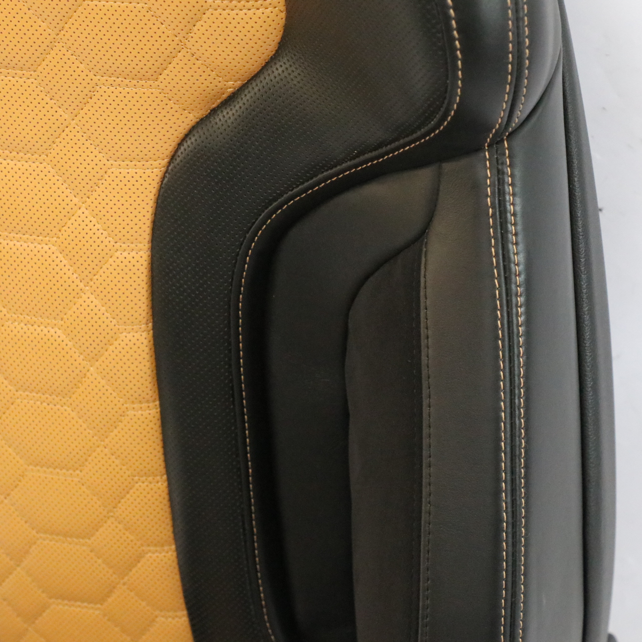 BMW X4 M F98 Front Left N/S M Sport Seat Leather Alcantara Black Beige Heated