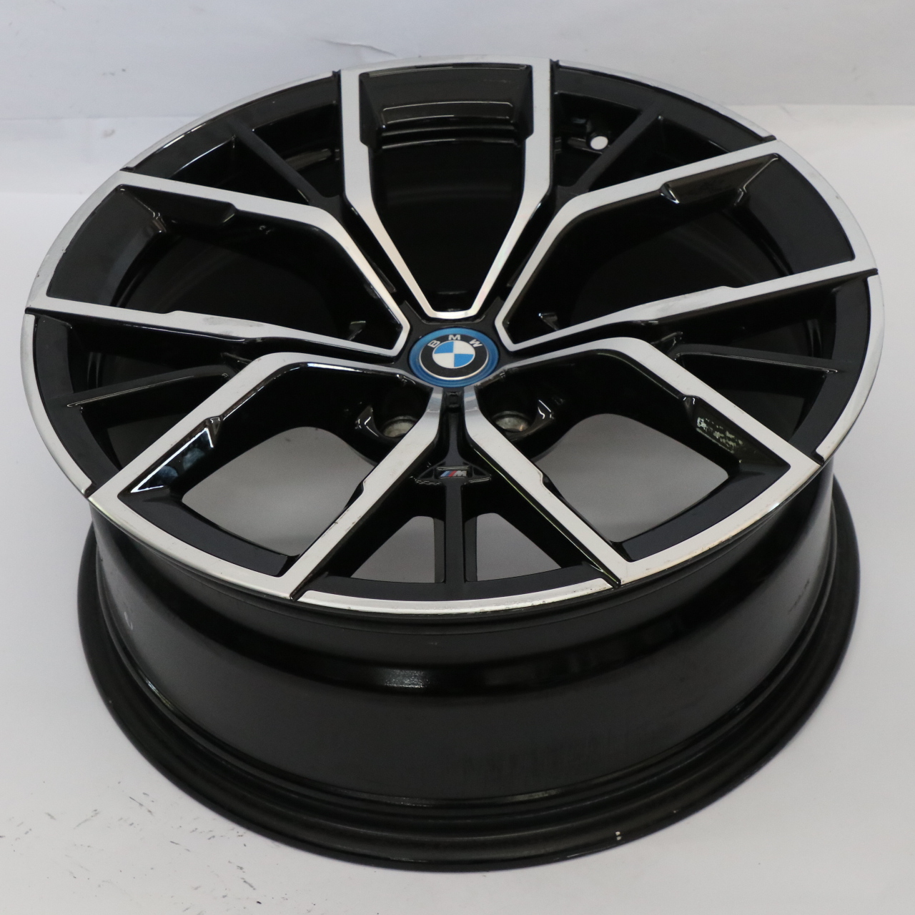 BMW G30 G31 G38 LCI Black Wheel Alloy Rim 19" 8J ET:30 Y-Spoke 845M 8747405