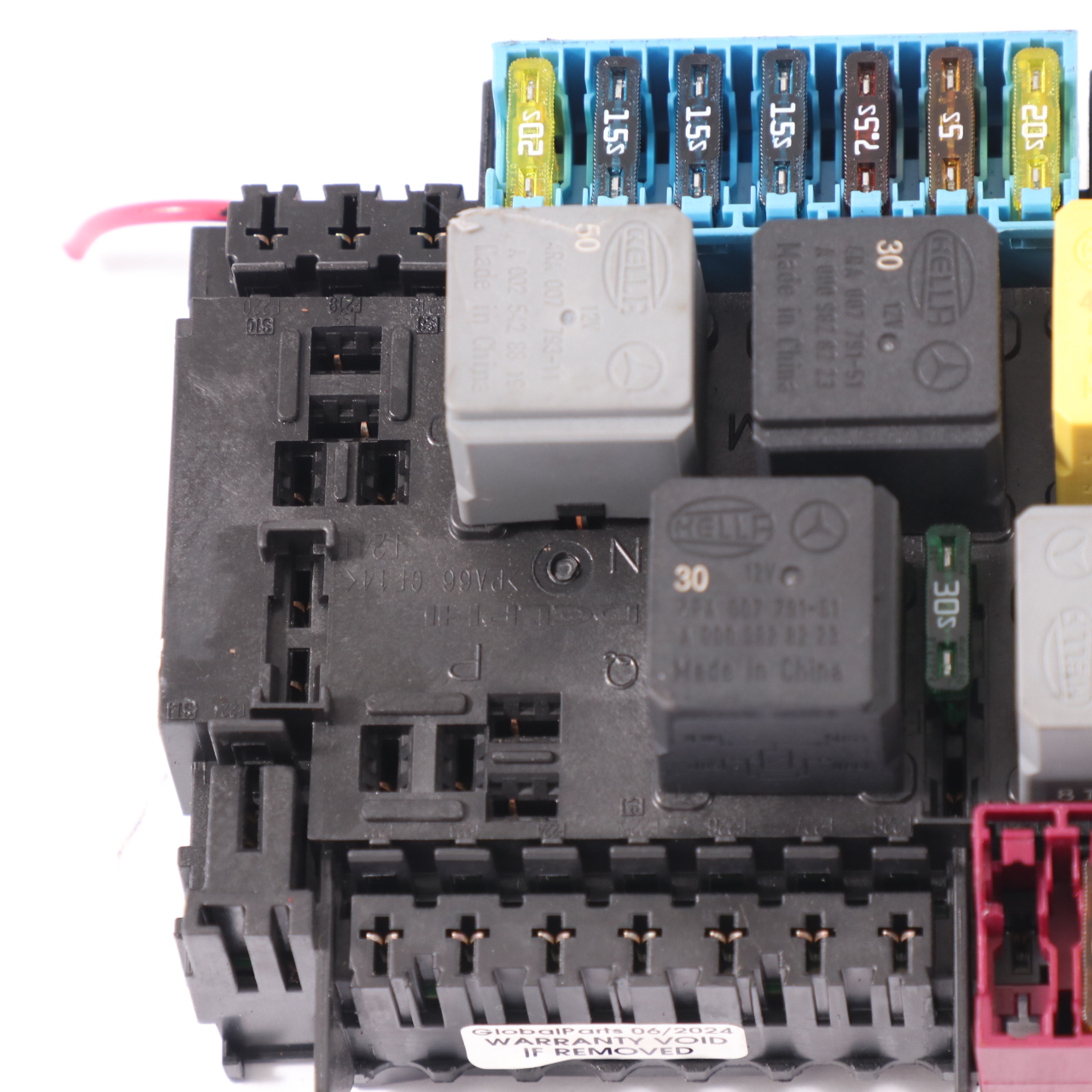 Fuse Box Mercedes GLE W166 C292 W463 Relay Control Unit Module A1669068201