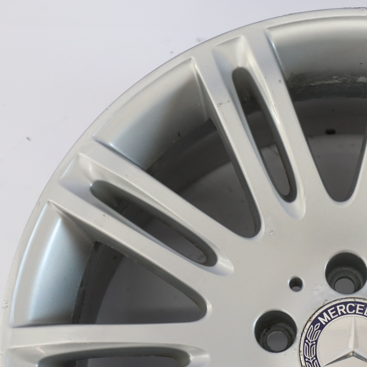 Mercedes W211 Alloy Wheel Rim 18" 9J ET:39 10 Double-Spoke A2114015402