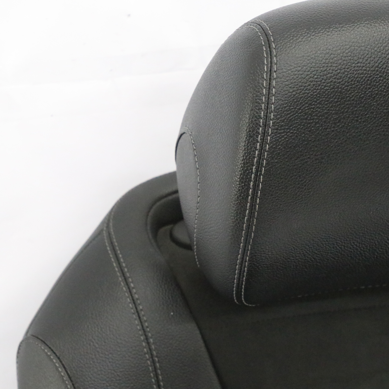 Mercedes W213 Front Seat Right O/S Heated Fabric Imiation Leather Black Memory