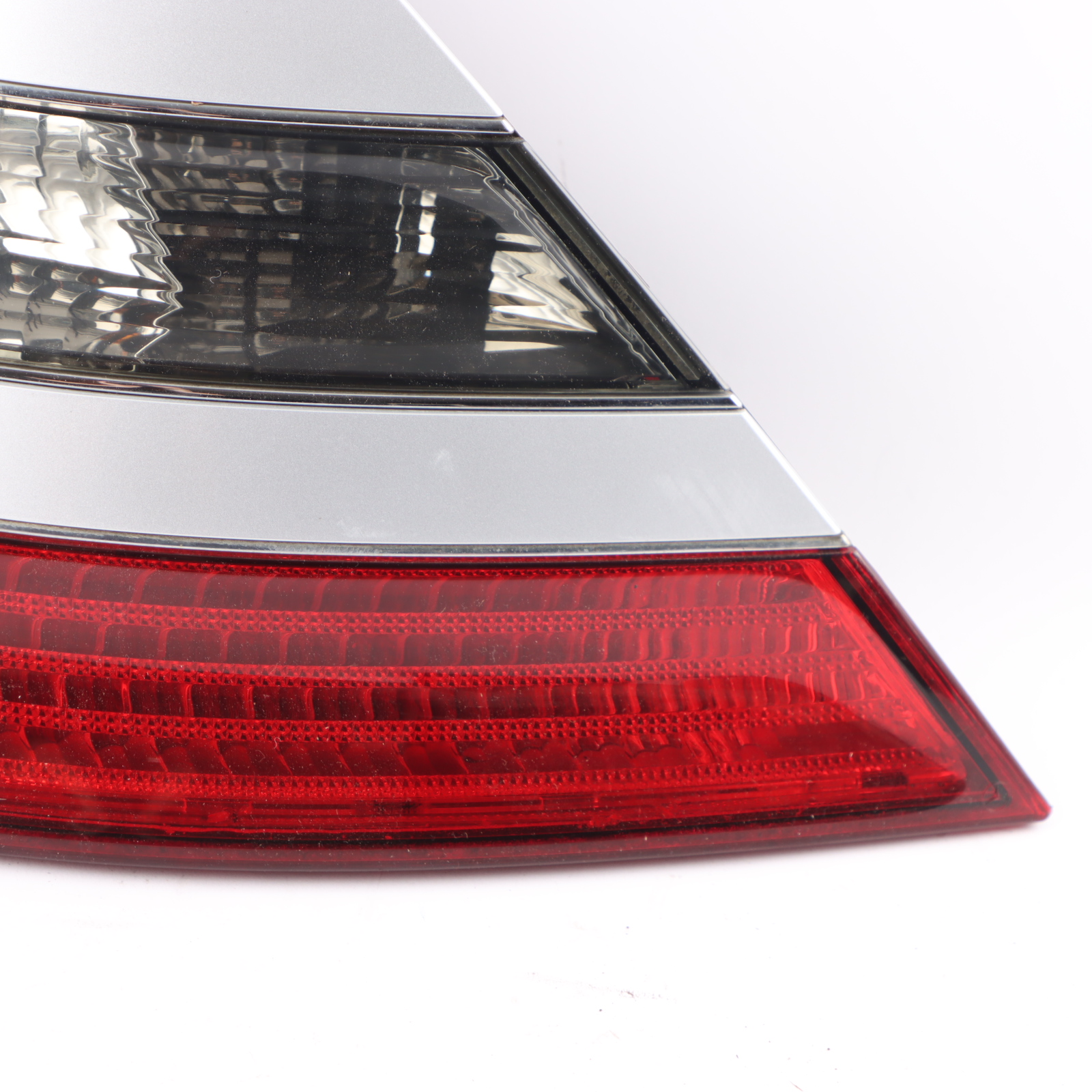 Mercedes W221 Lamp Rear Left N/S Tail Light Iridium Silver - 775 A2218200166