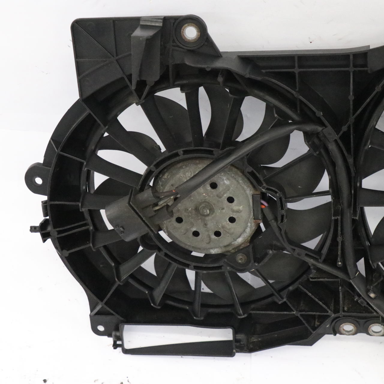 Audi A6 C6 2.0 TDI CAGB Right O/S Engine Cooling Fan 200W 280MM 4F0959455A