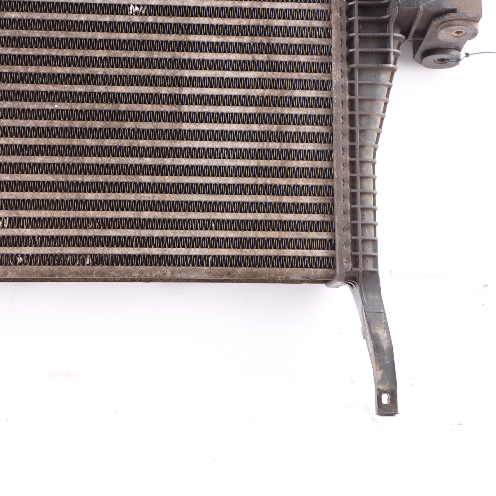 Iveco Eurocargo Charge Air Cooler Intercooler Radiator 500380659