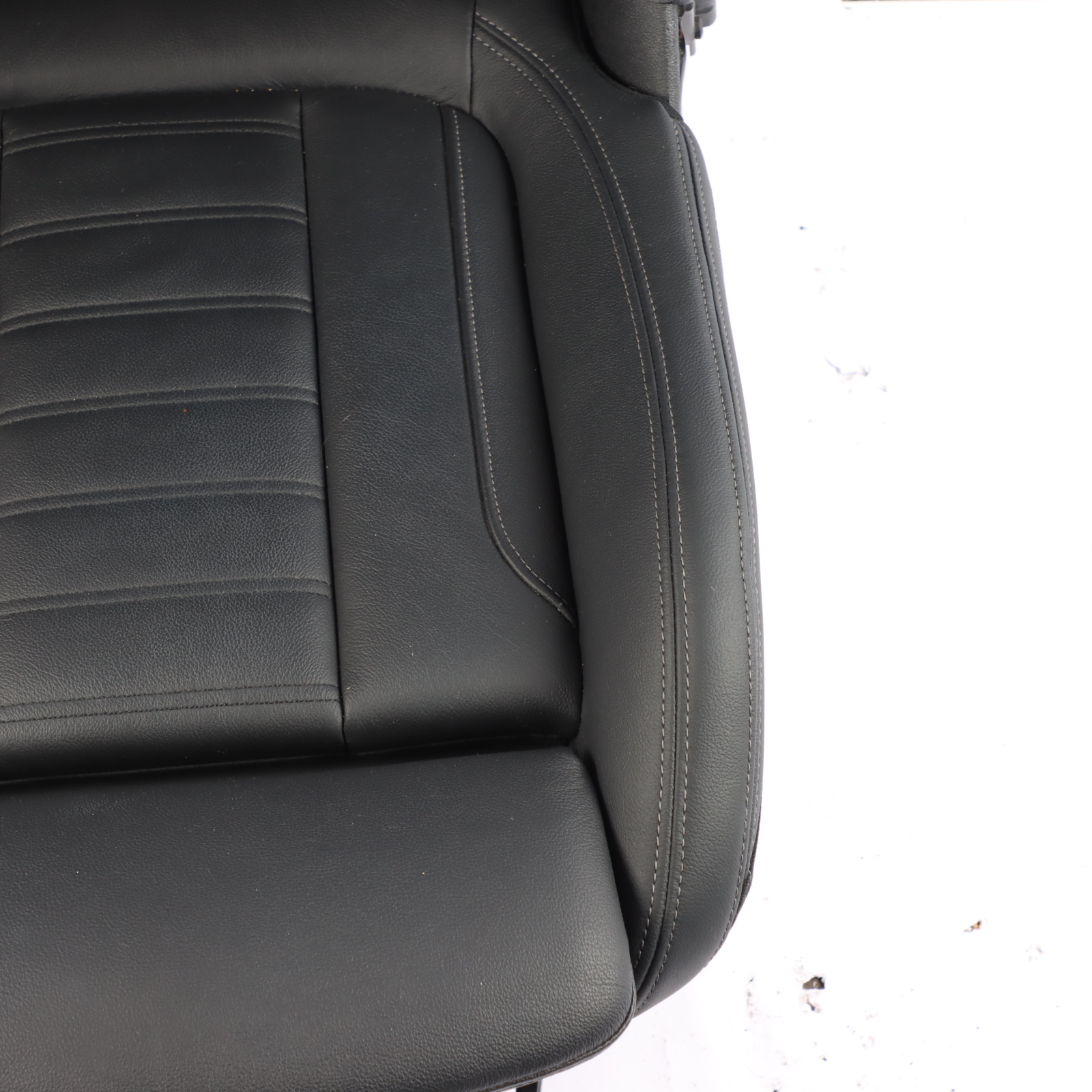 BMW X3 G01 Front Seat Sport Heated Right O/S Leather Vernasca Black Gray Threads