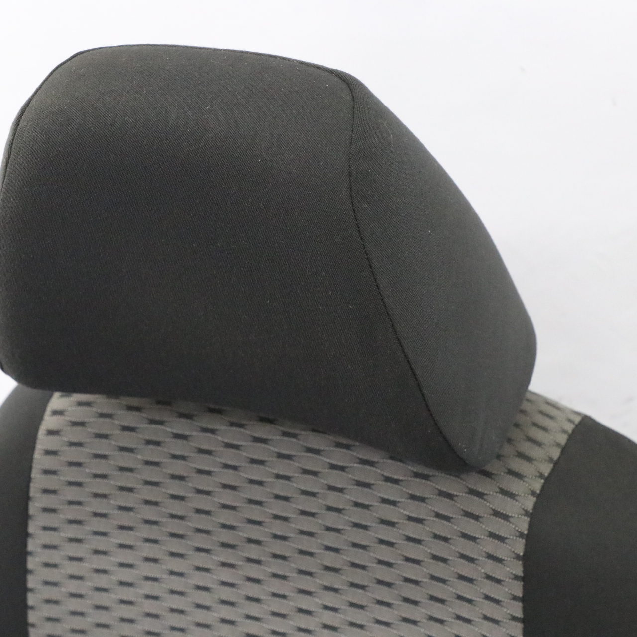 VW Volkswagen Sharan 7N Front Seat Left N/S Interior Cloth Fabric Black Grey