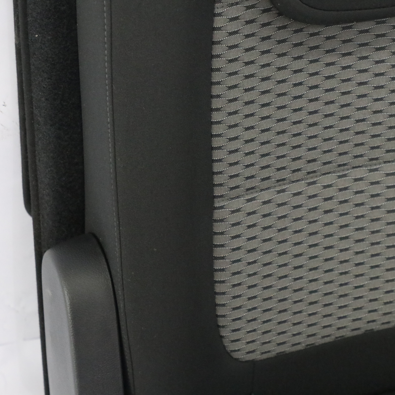 VW Volkswagen Sharan 7N Rear Seat Right O/S Interior Cloth Fabric Black Grey