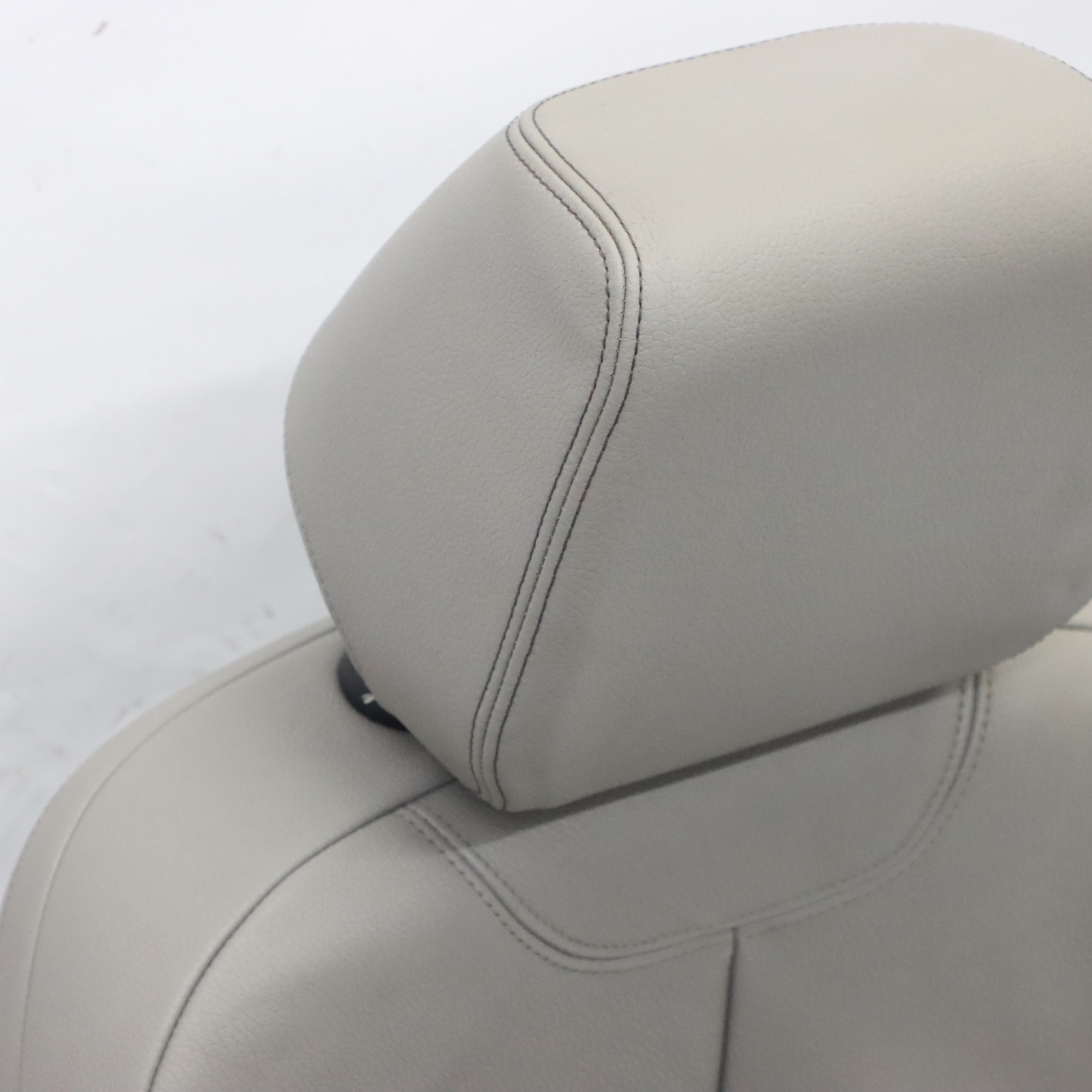 BMW F20 Front Right O/S M Sport Seat Everestgrau Grey Leather Dakota Interior