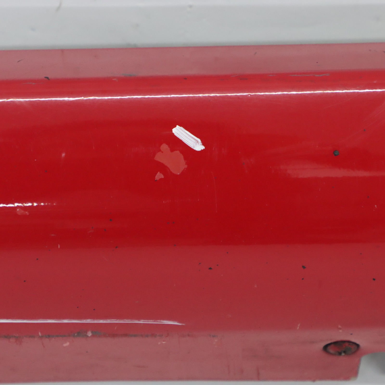 Audi A4 B7 Side Skirt Right O/S Door Sill Cover Panel Brilliant Red - Y3J