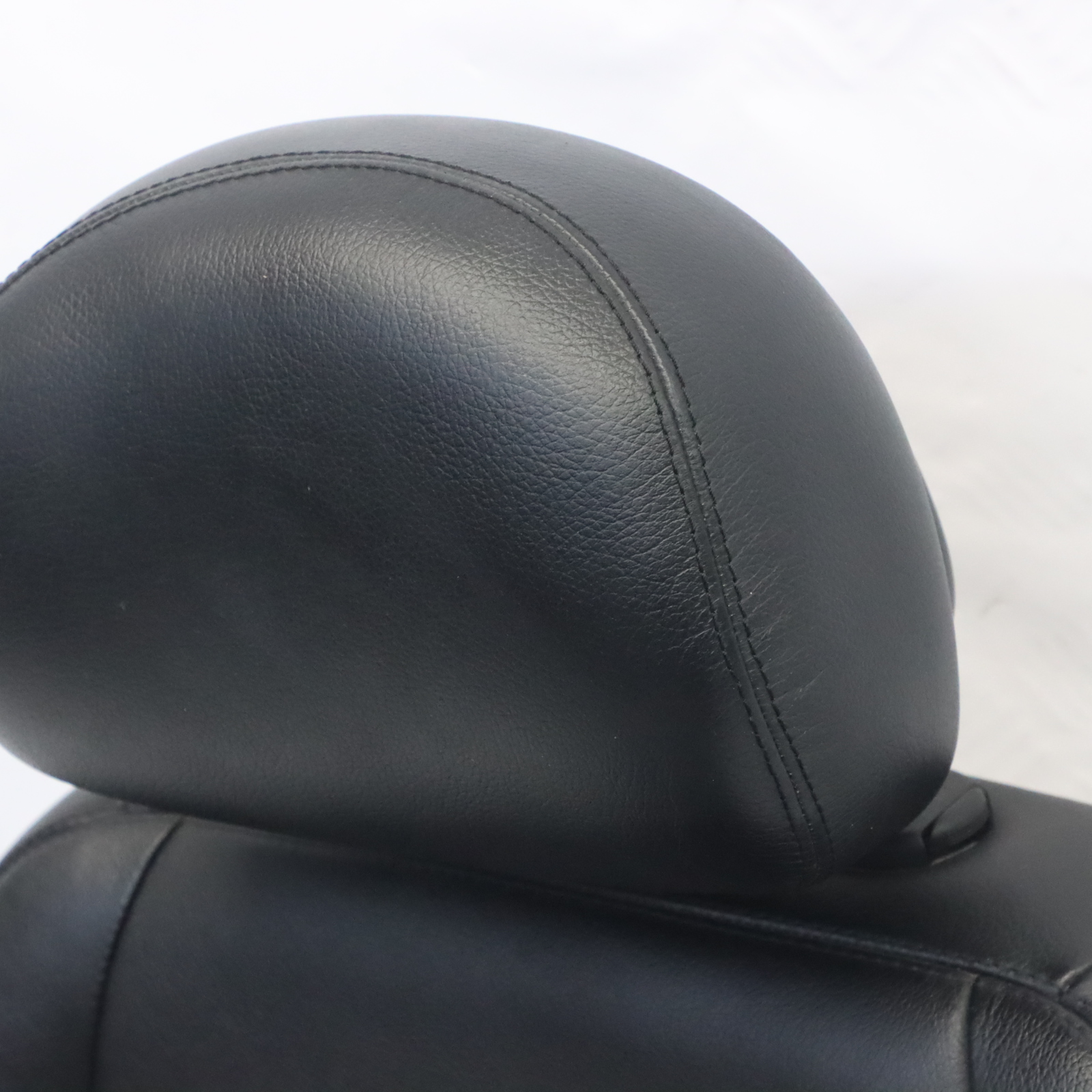 Mercedes W211 Seat Front Right O/S Interior Heated Leather Semi Aniline Black