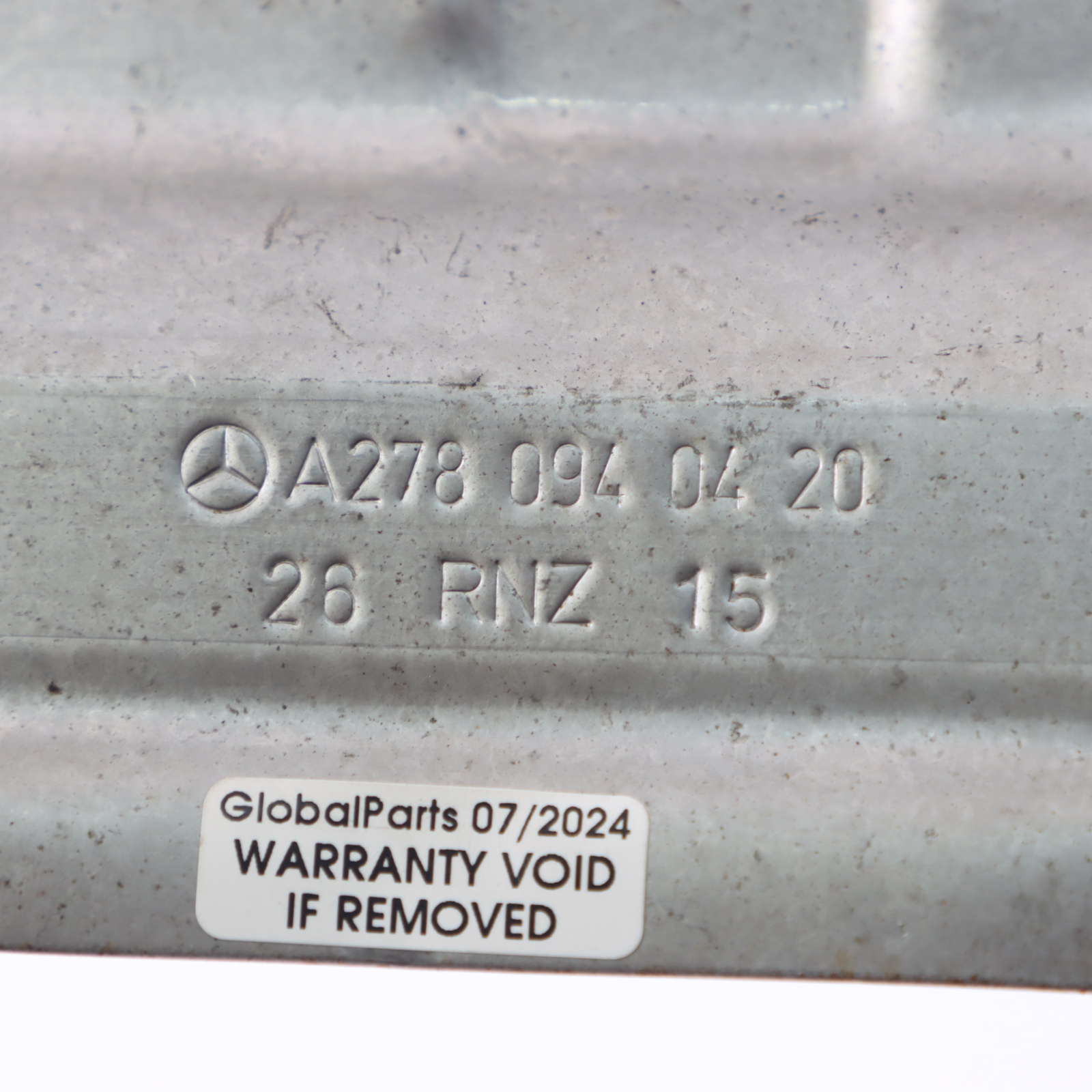 Mercedes W212 M157 Screening Plate Right O/S Heat Termal Isolation A2780940420