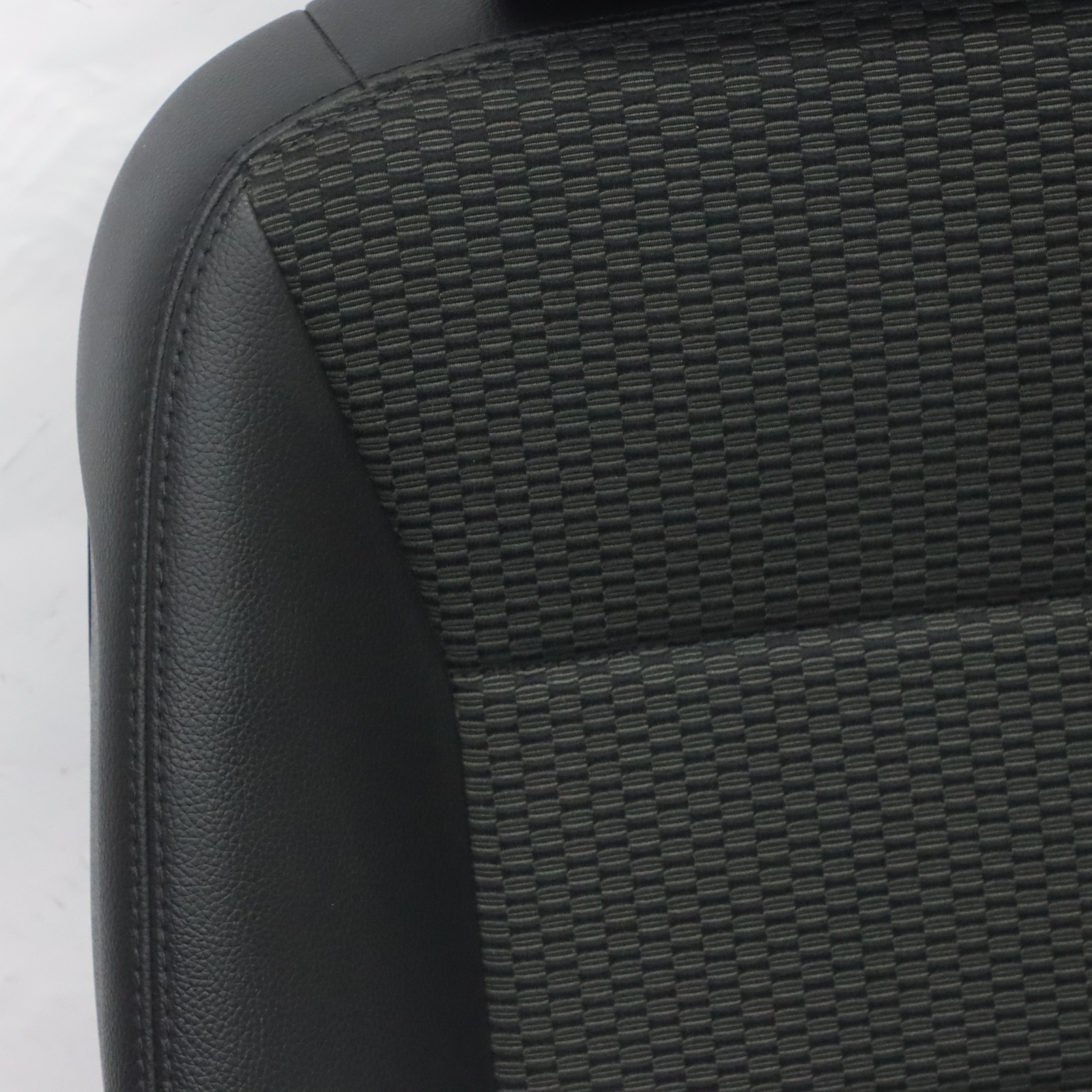 Front Seat Mercedes W169 W245 Right O/S Interior Cloth Fabric Leather Black