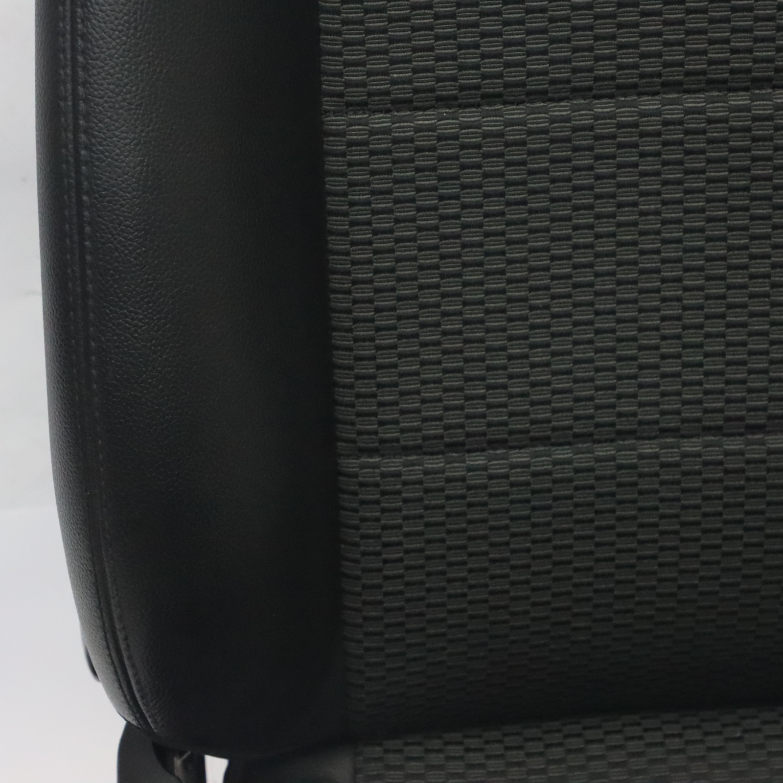 Front Seat Mercedes W169 W245 Right O/S Interior Cloth Fabric Leather Black